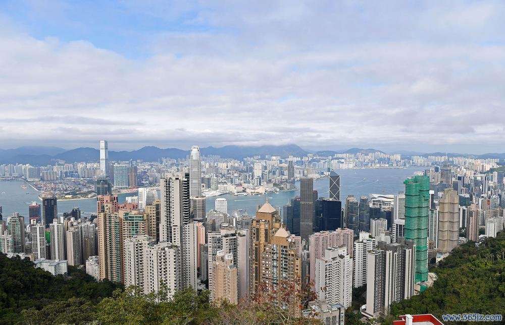 图片开端：新华社